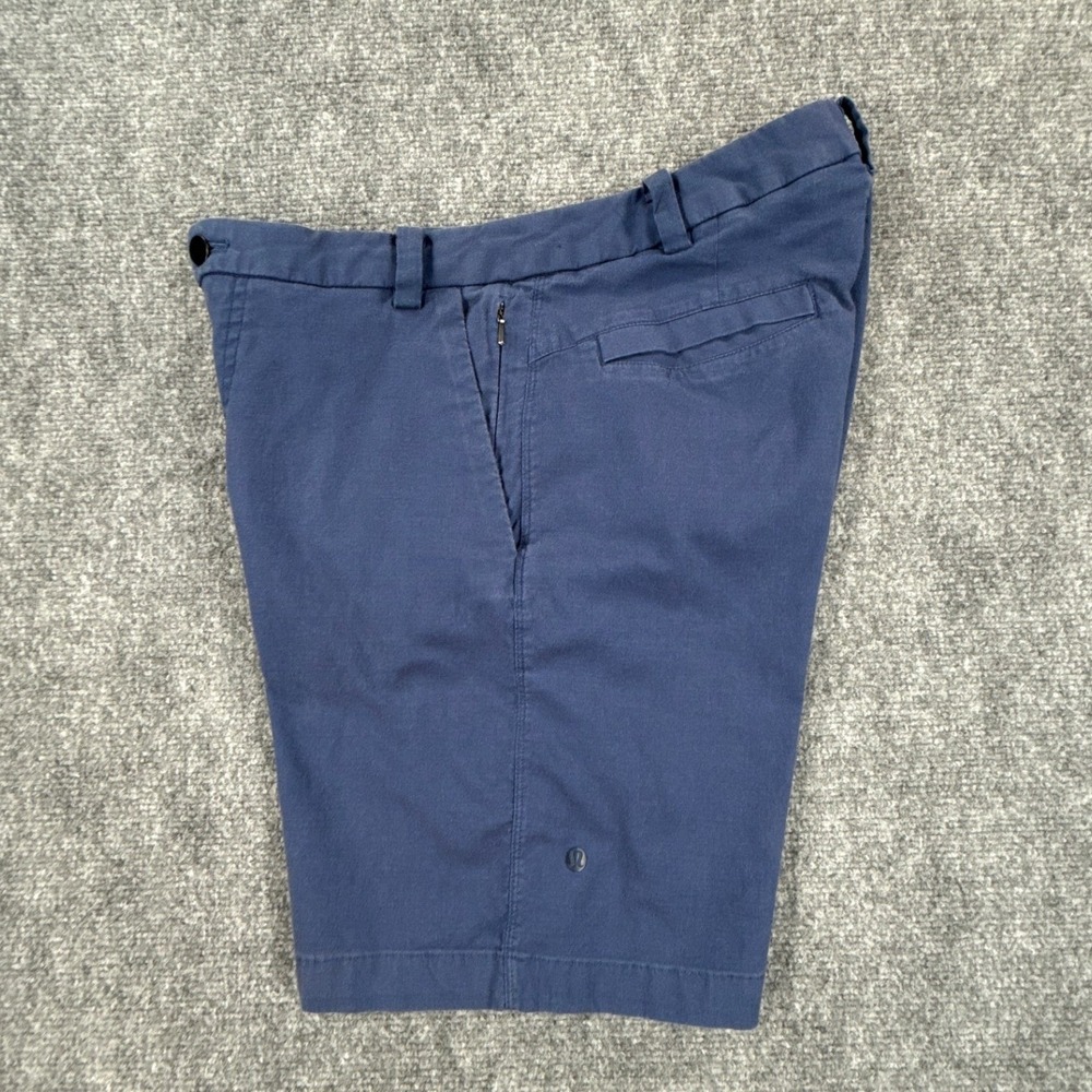 Lululemon Shorts Mens 32 Navy Blue Chino Stretch Zip Pocket Golf Casual
